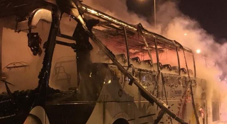 وسائل إعلام إسرائيلية: احتراق حافلة في القدس بسبب عطل تقني
