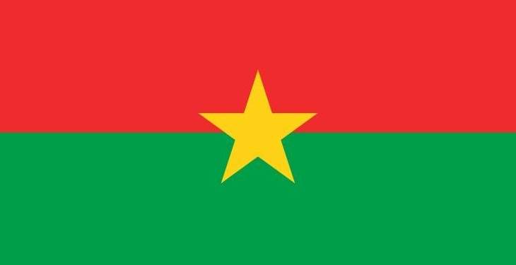 مقتل كاهن إسباني و4 عسكريين على أيدي متطرفين في بوركينا فاسو