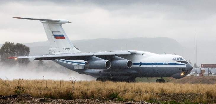 أنباء عن وصول طائرتين روسيتين إلى كاراكاس تقلان مجموعة من العسكريين