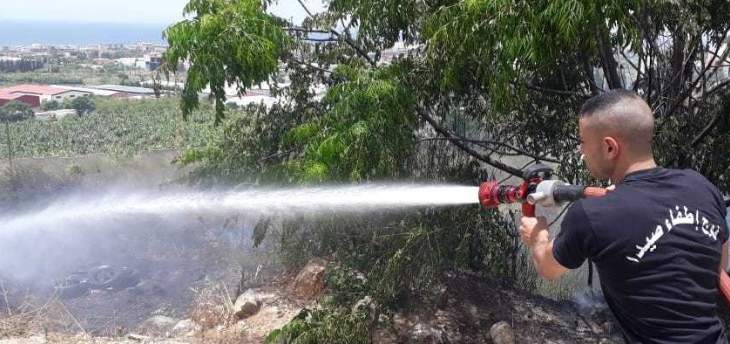 النشرة: اخماد حريق اشجار وهشير في حي الزنبيل في الغازية