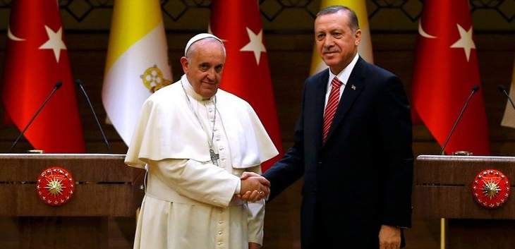 أردوغان للبابا فرنسيس:لا يمكن قبول انتهاك وضع القدس التي تحظى بأهمية دينية
