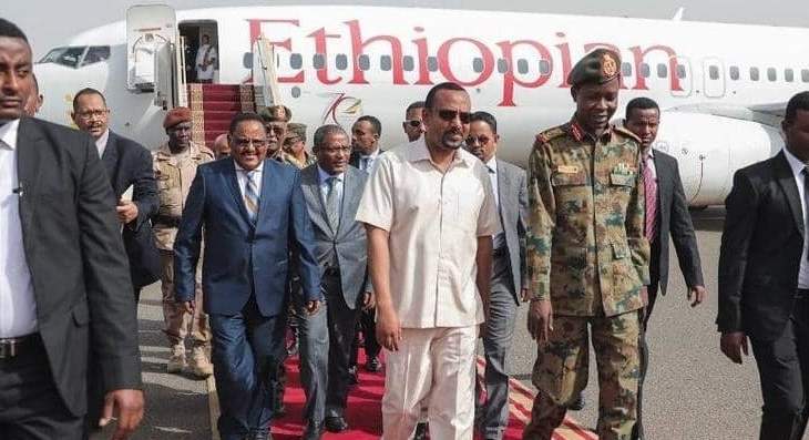 رئيس الوزراء الأثيوبي يدعو الى انتقال ديمقراطي سريع في السودان 
