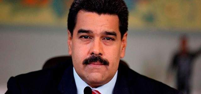 سفراء من الاتحاد الأوروبي التقوا مادورو ومعارضين للمساهمة بحل الأزمة في فنزويلا