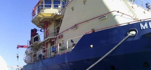 الحرس الثوري يحتجز سفينة أجنبية تحمل وقودًا مهربًا في الخليج الفارسي