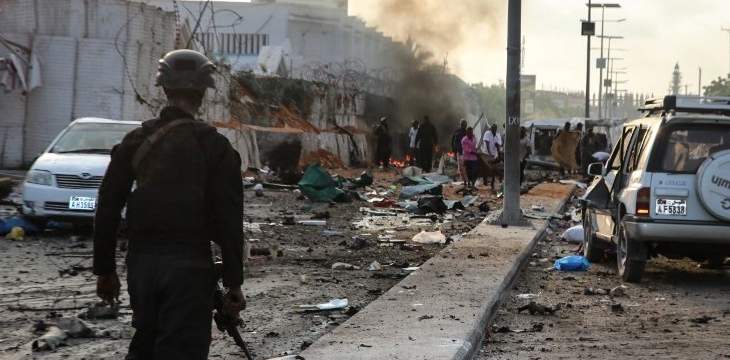 إرتفاع حصيلة التفجيرات قرب فندق في وسط مقديشو إلى 41 قتيلا