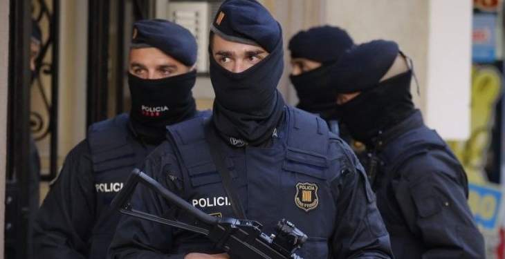 الشرطة الإسبانية ضبطت أكثر من مئتي حيوان محنط من أجناس مهددة