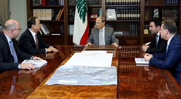 الرئيس عون استقبل وزير الإقتصاد منصور بطيش ورئيس بلدية فاريا 