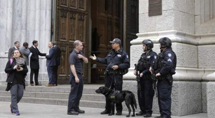 شرطة نيويورك: الرجل الذي أوقف في كاتدرائية بالمدينة كان ينوي السفر إلى روما
