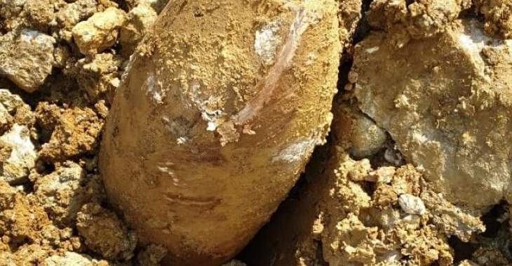 النشرة: العثور على رأس صاروخ غير منفجر بين الردميات على طريق زحلة - ترشيش 