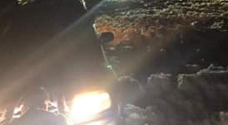 الدفاع المدني: سحب ثلاث سيارات علقت بسبب الثلوج في جرد تمنين الفوقا