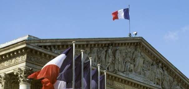 إدعاء فرنسا يوجه تهمة تمويل الإرهاب إلى 3 أشخاص جنوب شرقي البلاد