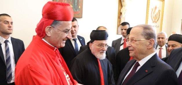 الراعي يقلّد الرئيس عون وسام مار مارون وهو الارفع في الكنيسة المارونية