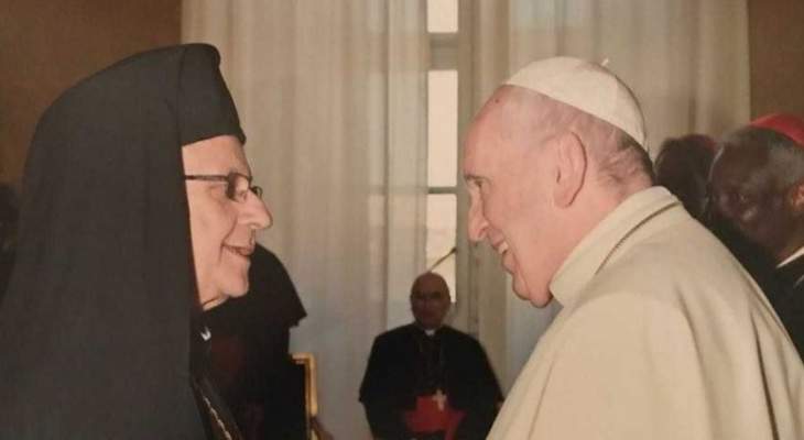 المطران درويش التقى البابا فرنسيس في الفاتيكان