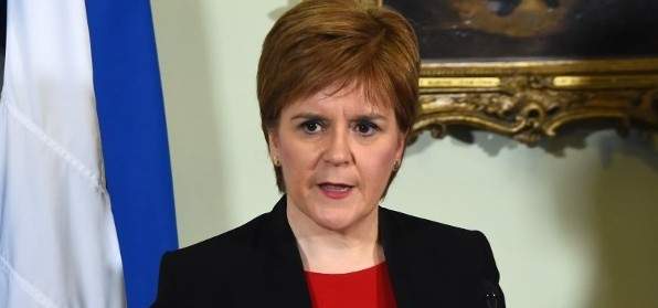 رئيسة وزراء اسكتلندا: قرار ماي تأجيل التصويت على الـ&quot;بريكست&quot; تصرف جبان مثير للشفقة