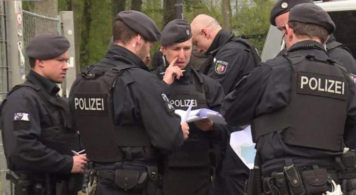 الشرطة الألمانية تعتقل 11 شخصا بعد حرق العلم الإسرائيلي