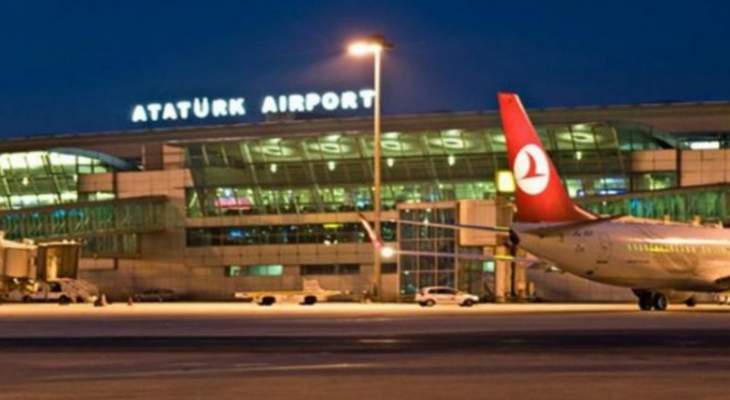 الأناضول: هبوط إضطراري لطائرة ركاب عمانية بمطار أتاتورك