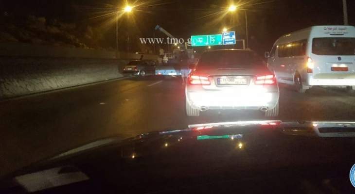 حركة المرور كثيفة على أوتوستراد الدامور- المسلك الغربي بسبب حادث مروري