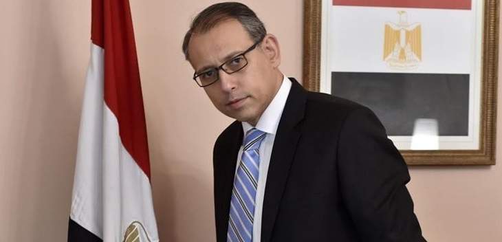 السفير المصري: لا صحة لشائعات منع ناقلات النفط من العبور الى سوريا عبر قناة السويس