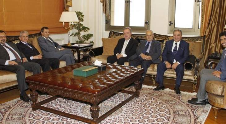 السفير السعودي بلبنان يؤكد حرص السعودية على العلاقة التاريخية مع لبنان