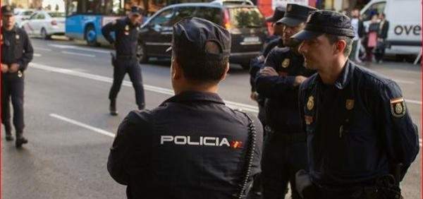 الحرس المدني الإسباني: اعتقال شبكة لتهريب المهاجرين من المغرب إلى إسبانيا
