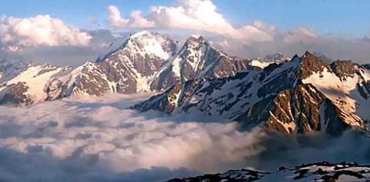 مقتل 4 رياضيين اثناء الصعود إلى إحدى القمم الجبلية شمال القوقاز