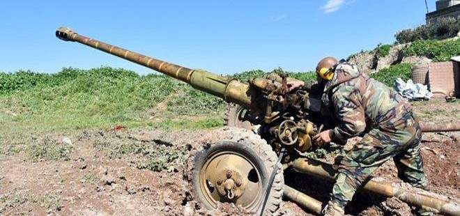 الجيش السوري وجه ضربات مدفعية وصاروخية على أوكار مسلحي &quot;النصرة&quot; بريف إدلب