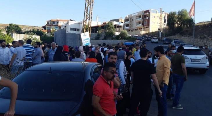 النشرة: اعتصام في منطقة حبوش احتجاجاً على مكب النفايات 
