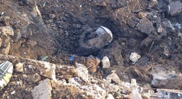  النشرة: مقتل سوري بإنفجار لغم ارضي من مخلفات اسرائيل بدير سريان 