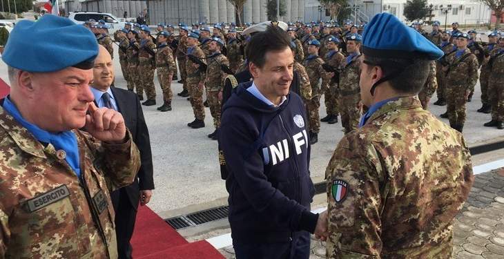 رئيس الوزراء الإيطالي تفقد كتيبة بلاده في الجنوب