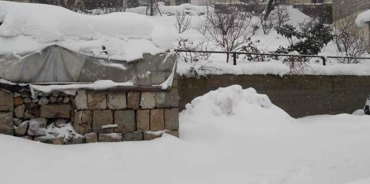 النشرة: سماكة الثلوج في قاع الريم بلغت مترا ويُعمل على فتح الطرقات