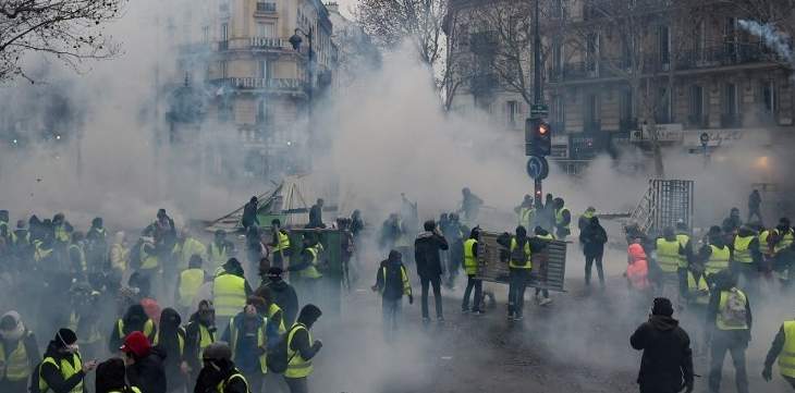 الداخلية الفرنسية: عدد المشاركين في التظاهرات في فرنسا بلغ 75 ألف شخص