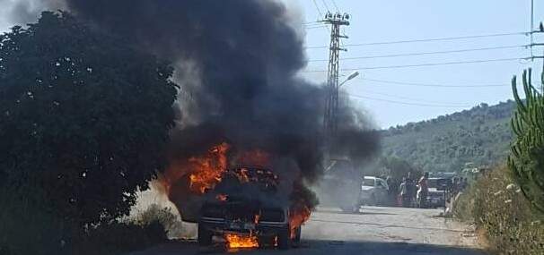 النشرة: نجاة مواطنة جراء احتراق سيارتها في بنت جبيل