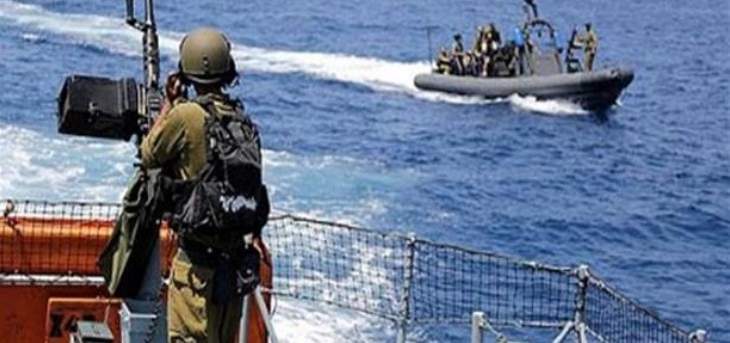 أفراد سفينة شحن قبالة حيفا سجنوا البحارة والجيش الاسرائيلي استولى على السفينة