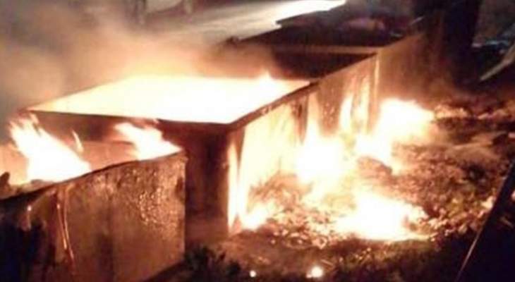 الدفاع المدني: إخماد حريق مستوعبات للنفايات في العقيبة- كسروان