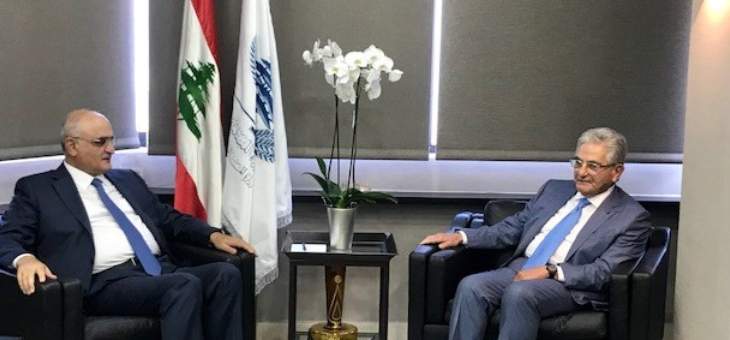 وزير المالية عرض مع وفد من جمعية المصارف اللبنانية الأوضاع المالية والاقتصادية 