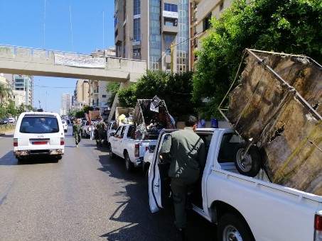 فوج حرس بيروت أزال تعديات على الملك العام و وصادر عربات للخردة