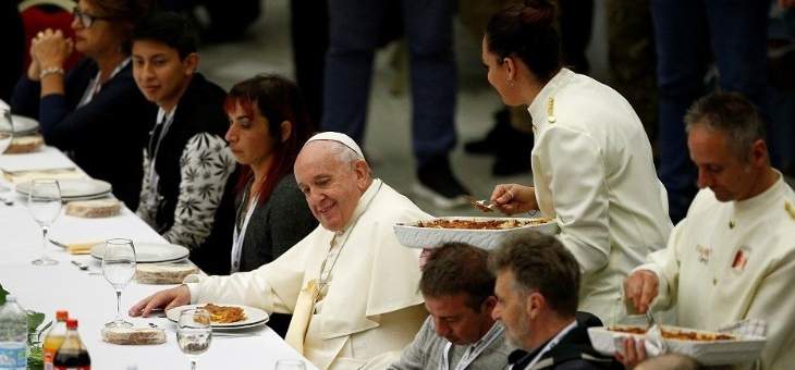 وجبة غذاء من البابا فرنسيس لـ 1500 محتاج في اليوم العالمي للفقراء