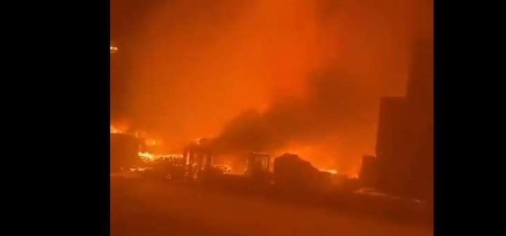   حريق هائل في ميناء أسدود جنوب إسرائيل إثر سقوط صواريخ أطلقت من غزة