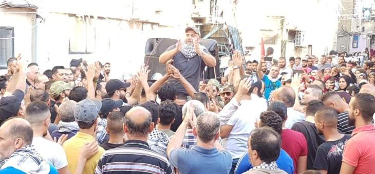 النشرة: استمرار الاحتجاجات السلمية في عين الحلوة رفضا لقرار وزير العمل