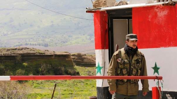 RT: الشرطة السورية تفتتح نقاط تفتيش قرب الحدود مع العراق