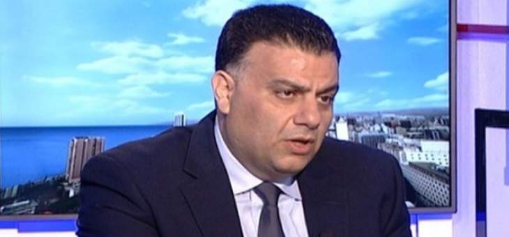أنطوان نصرالله: لبنان يثور وهنالك زويعم ينظر للأمور وكأنها موجهة ضده فيحاول لعب دور الضحية