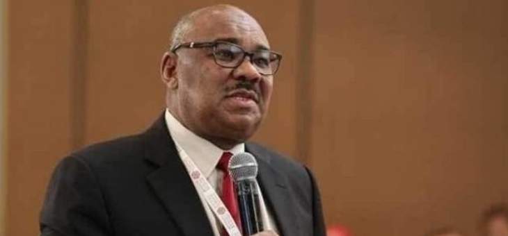وزير مالية السودان يعلن استمرار الدعم لأسعار البنزين والخبز حتى حزيران 2020
