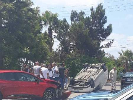النشرة: إنقلاب سيارة في حادث سير مروع عند دوار الحسبة في صيدا