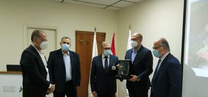  وزير الصحة نوه بجهود مستشفى عين وزين: للتكامل بين القطاعين الخاص والعام 