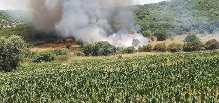 النشرة: الدفاع المدني يعمل على إخماد حريق شب في خراج بلدة رميش الحدودية 
